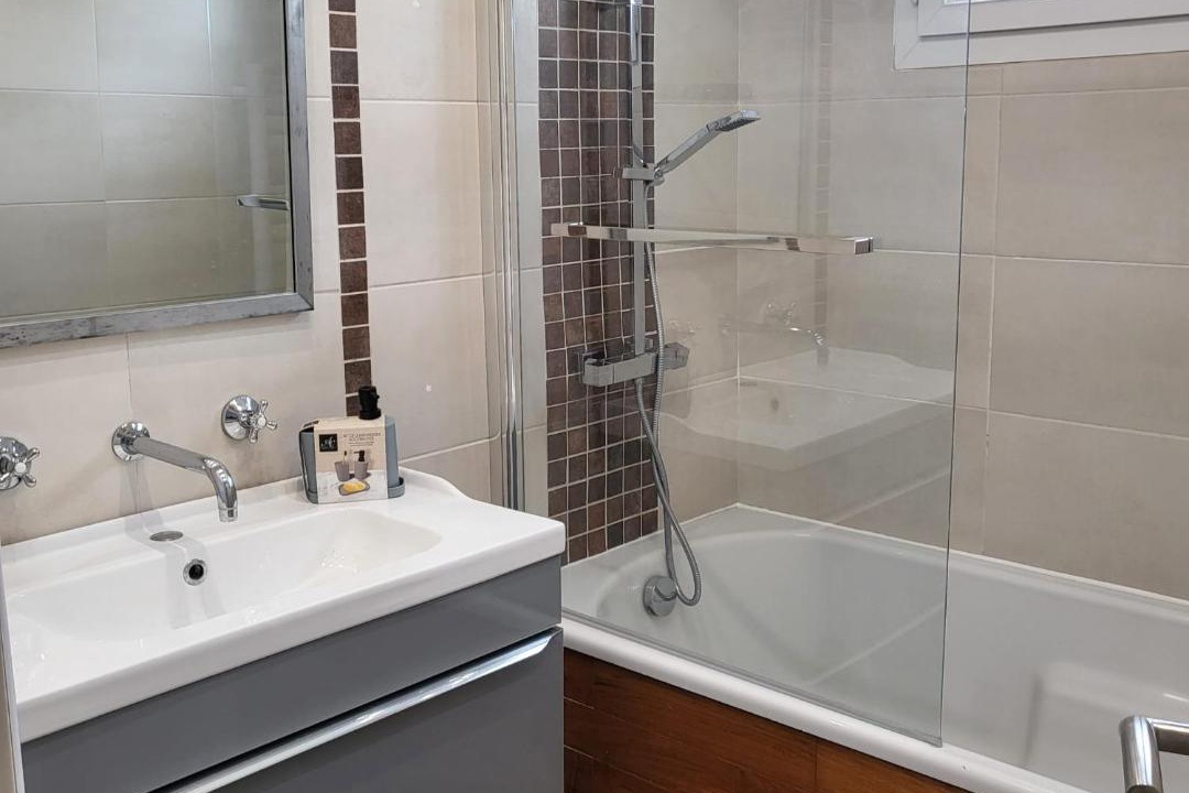 Photo of Bathroom in Marignane