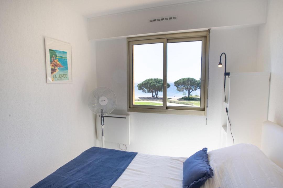 Photo of Bedroom in La Londe-les-Maures