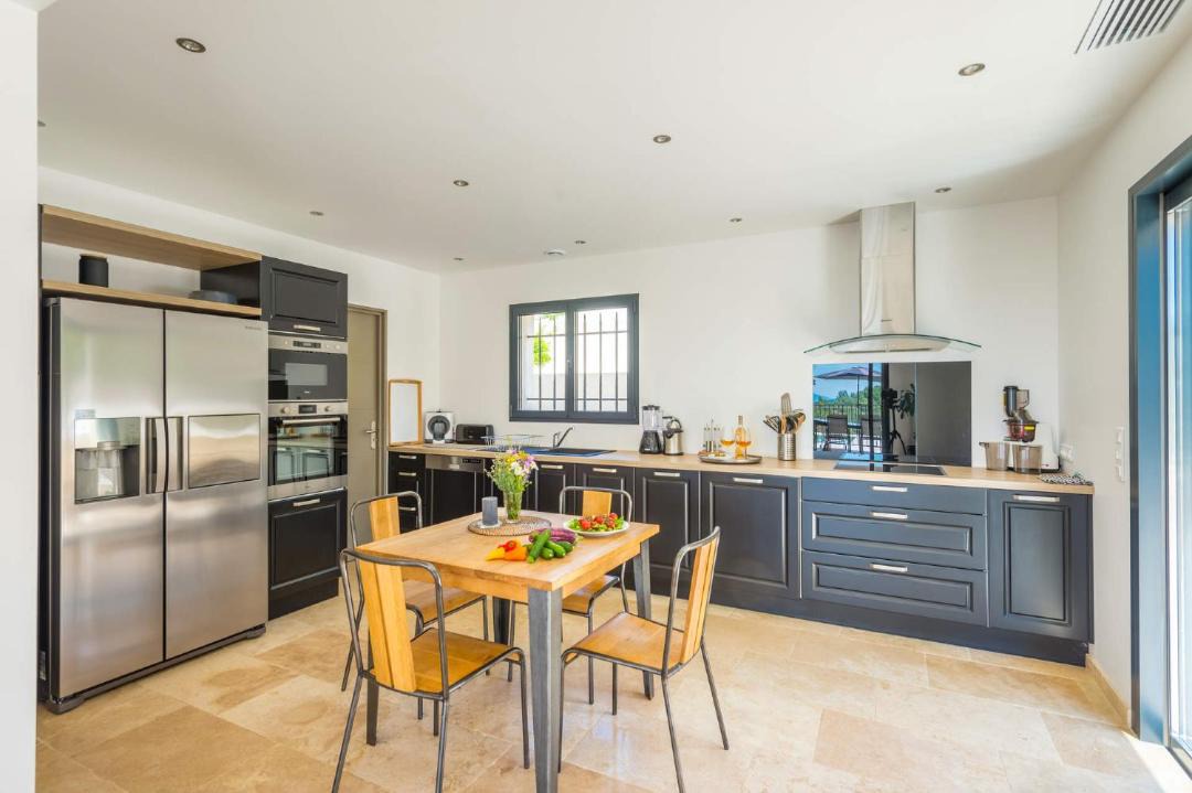 Photo of Kitchen in Saint-Cezaire-sur-Siagne