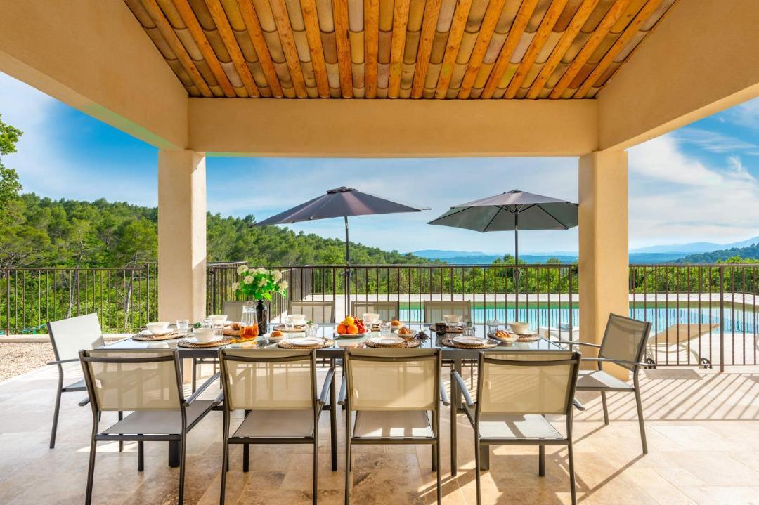Photo of Patio Balcony in Saint-Cezaire-sur-Siagne