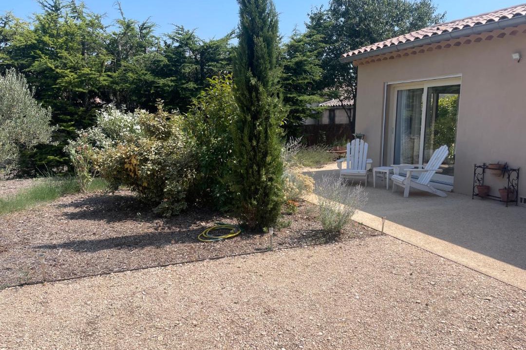 Photo of Buildings in Saint-Saturnin-les-Apt