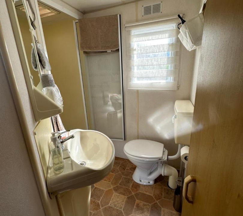 Photo of Bathroom in Saint-Pantaleon-les-Vignes
