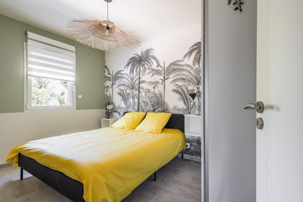 Photo of Bedroom in Morieres-les-Avignon
