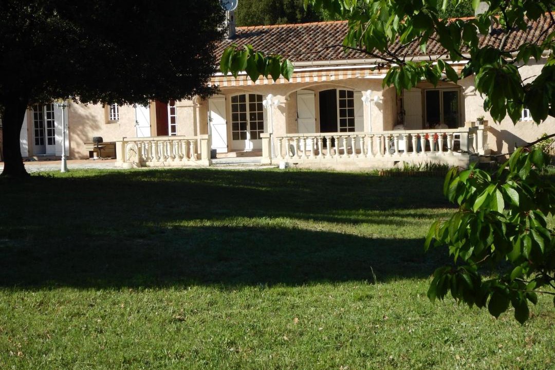 Photo of Others in Figanieres