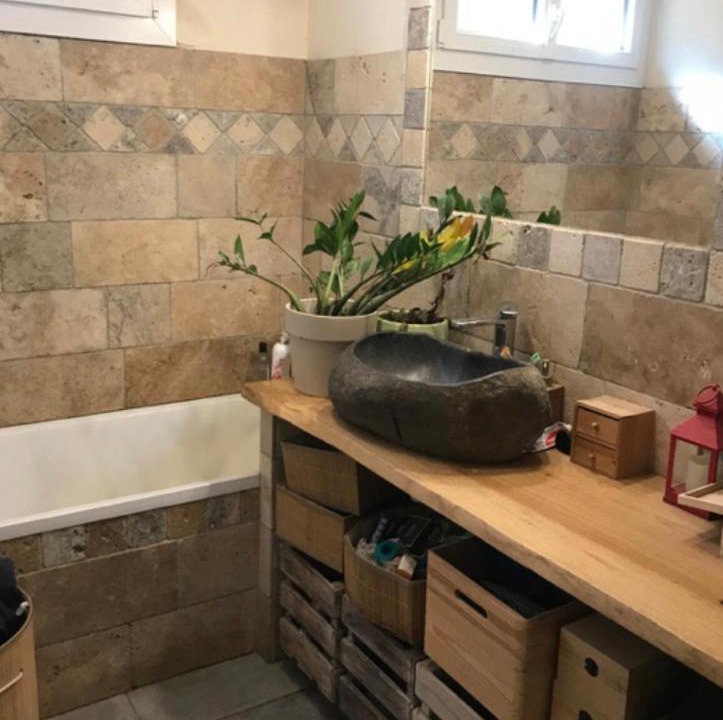 Photo of Bathroom in Orange