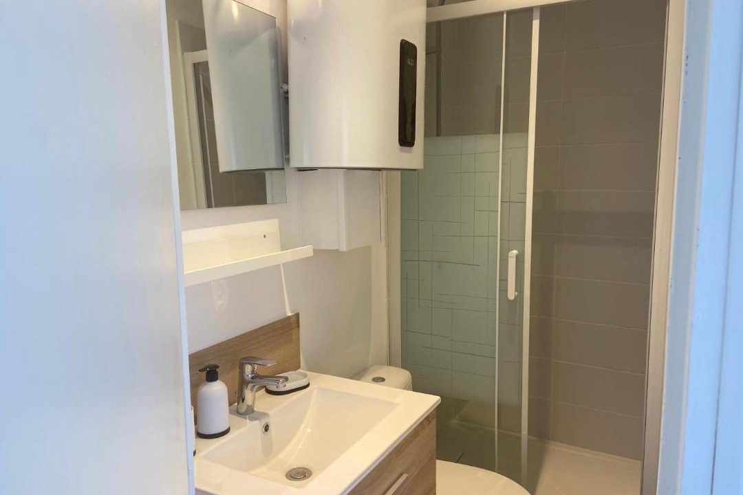 Photo of Bathroom in Mas-Blanc-des-Alpilles