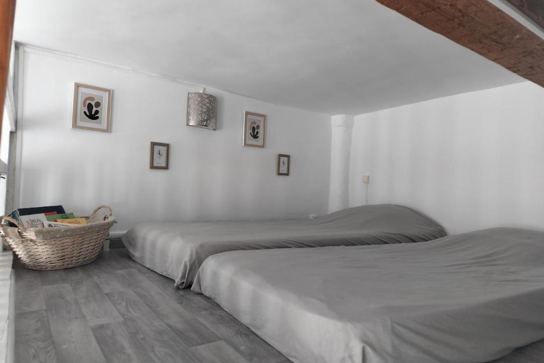 Photo of Bedroom in Saint-Chamas