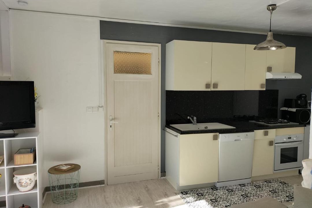 Photo of Kitchen in Saint-Cezaire-sur-Siagne