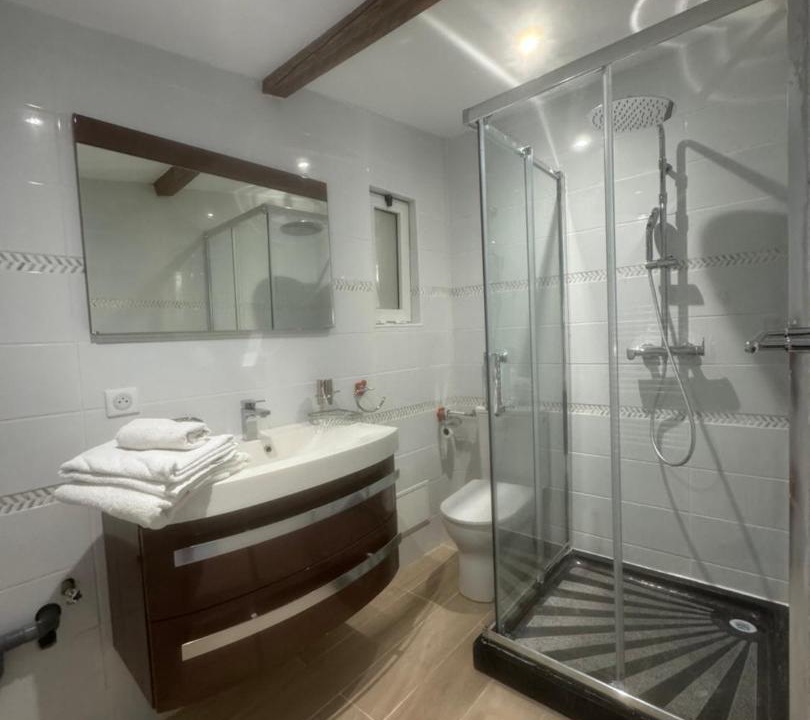 Photo of Bathroom in Saint-Menet