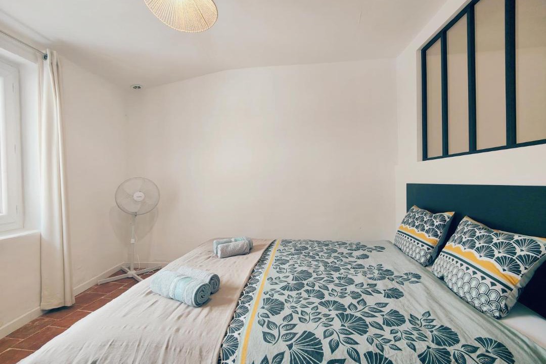 Photo of Bedroom in Cadenet