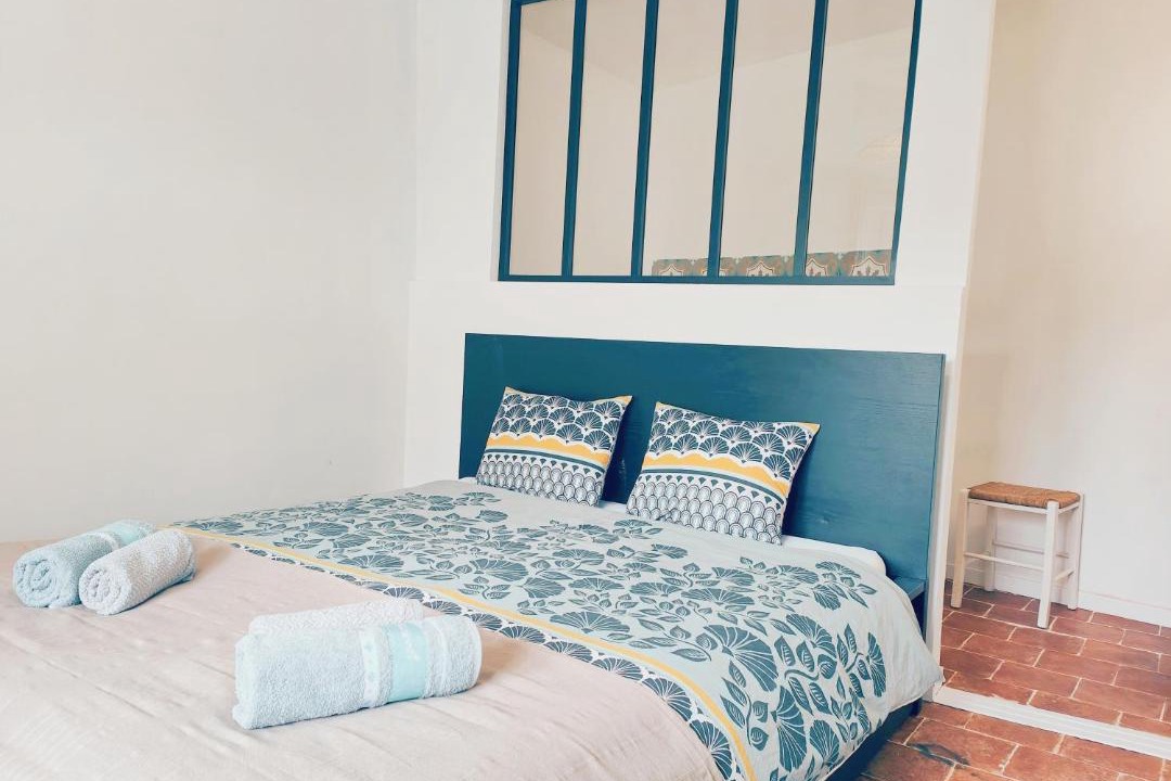 Photo of Bedroom in Cadenet
