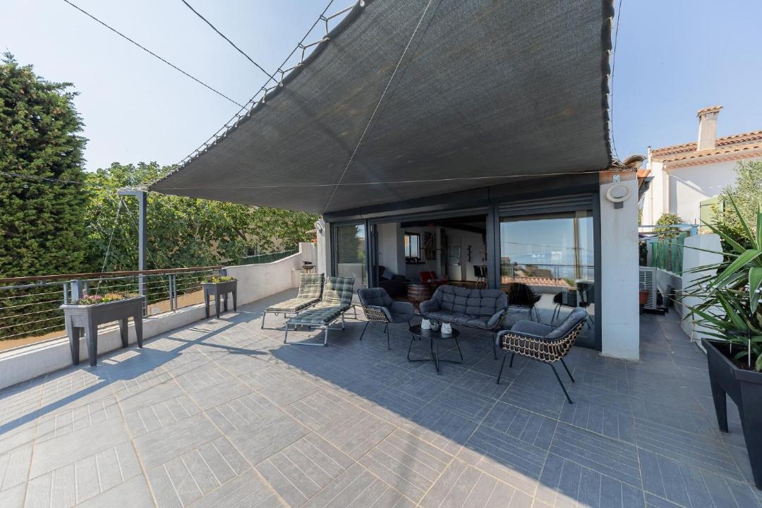 Photo of Patio Balcony in Verduron