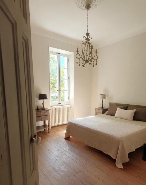 Photo of Bedroom in Chateau Gombert