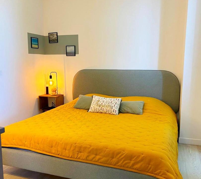 Photo of Bedroom in Chateauneuf-de-Gadagne