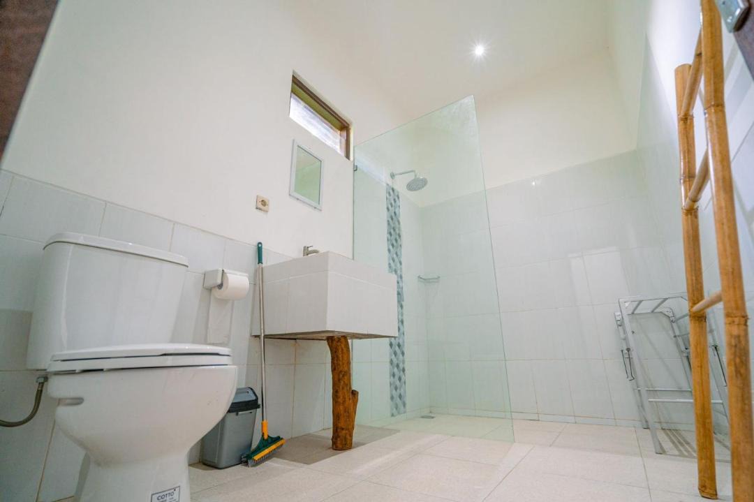 Photo of Bathroom in Mambal