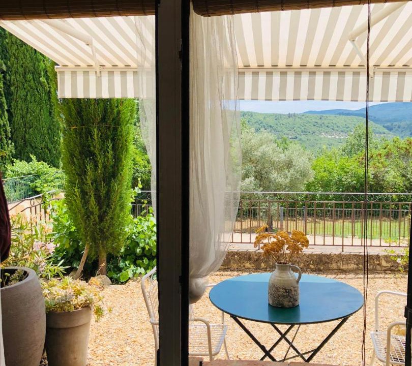 Photo of Patio Balcony in Viens