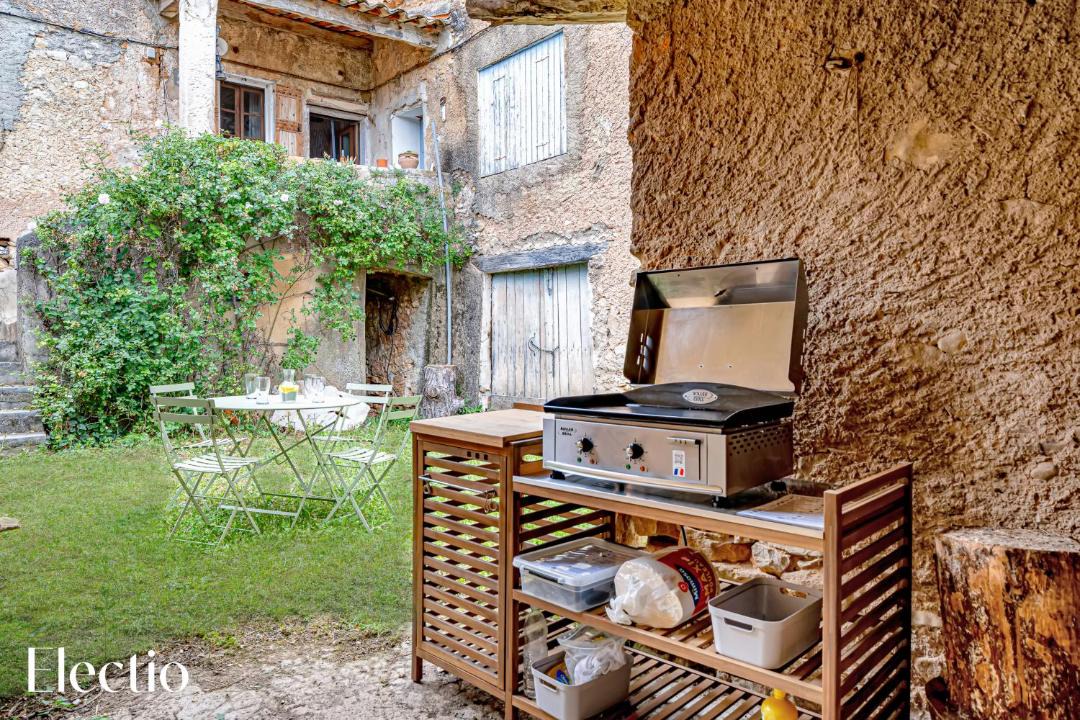 Photo of Others in Simiane-la-Rotonde