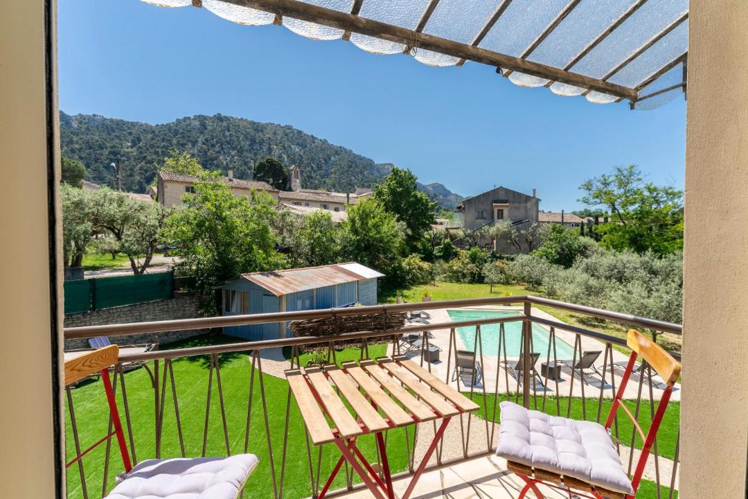 Photo of Patio Balcony in Robion
