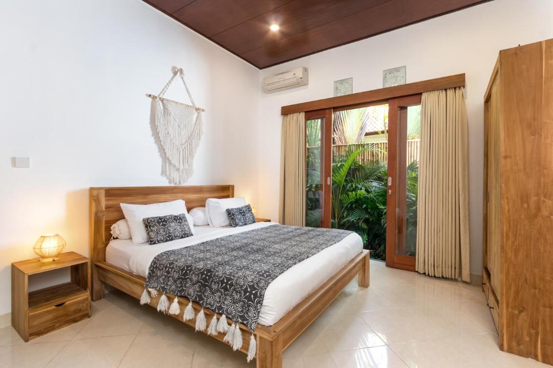 Photo of Bedroom in Sunset Road