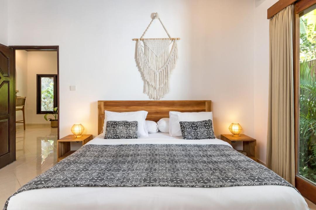 Photo of Bedroom in Sunset Road