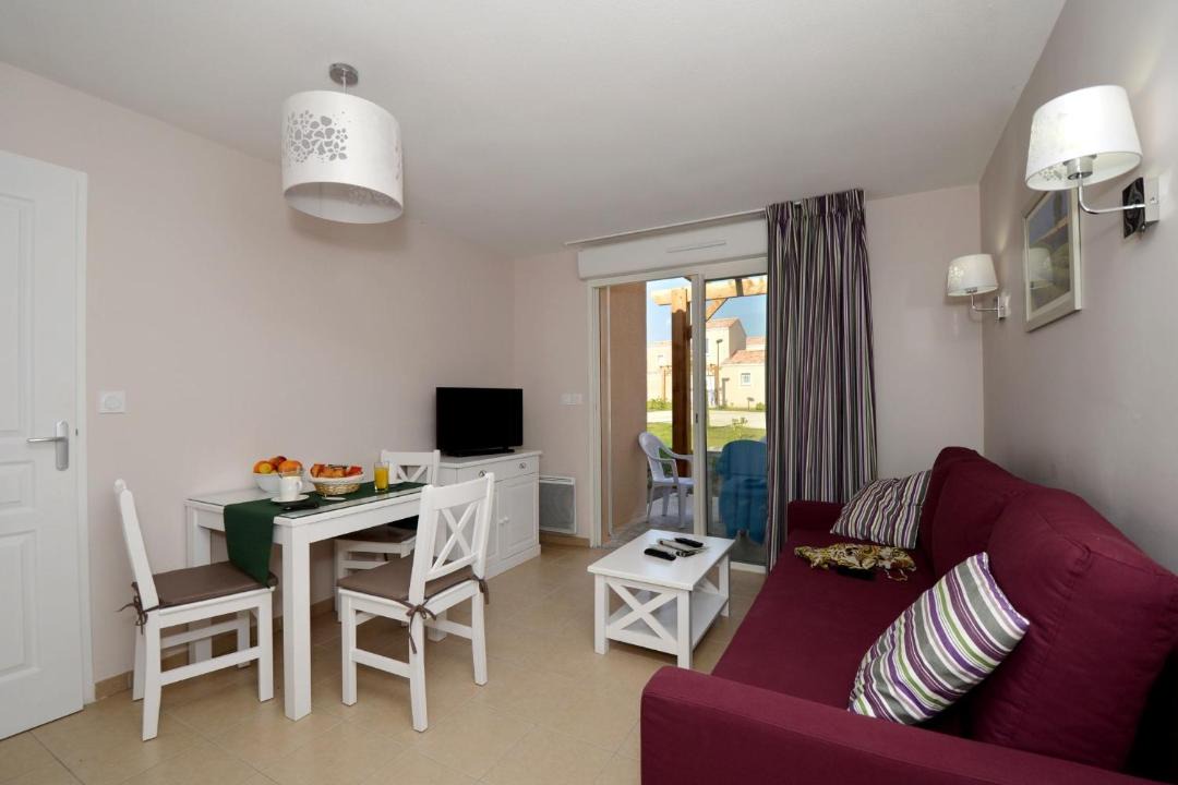 Photo of Livingroom in Paradou