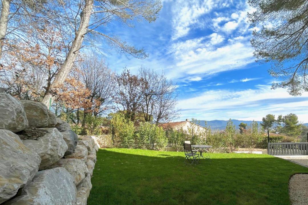 Photo of Others in La Roque-d'Antheron
