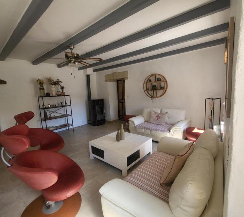 Photo of Livingroom in Velleron