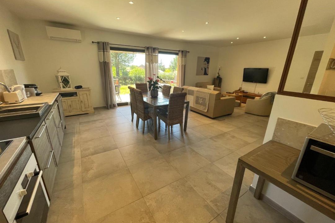 Photo of Livingroom in Saint-Saturnin-les-Apt