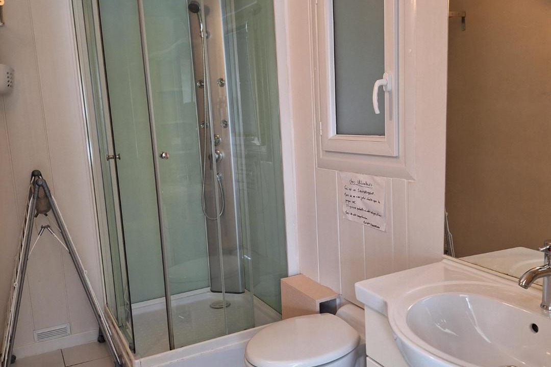 Photo of Bathroom in Gareoult