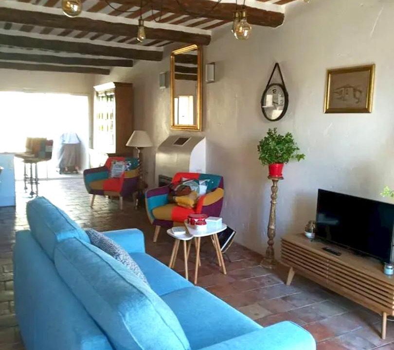 Photo of Livingroom in Courthezon