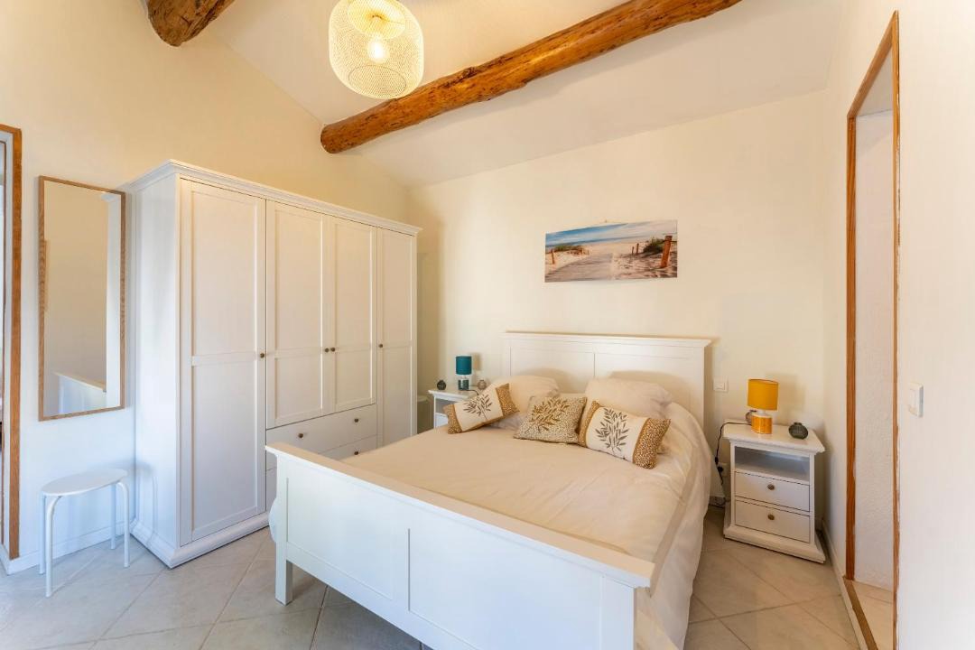 Photo of Bedroom in St.-Remy-de-Provence