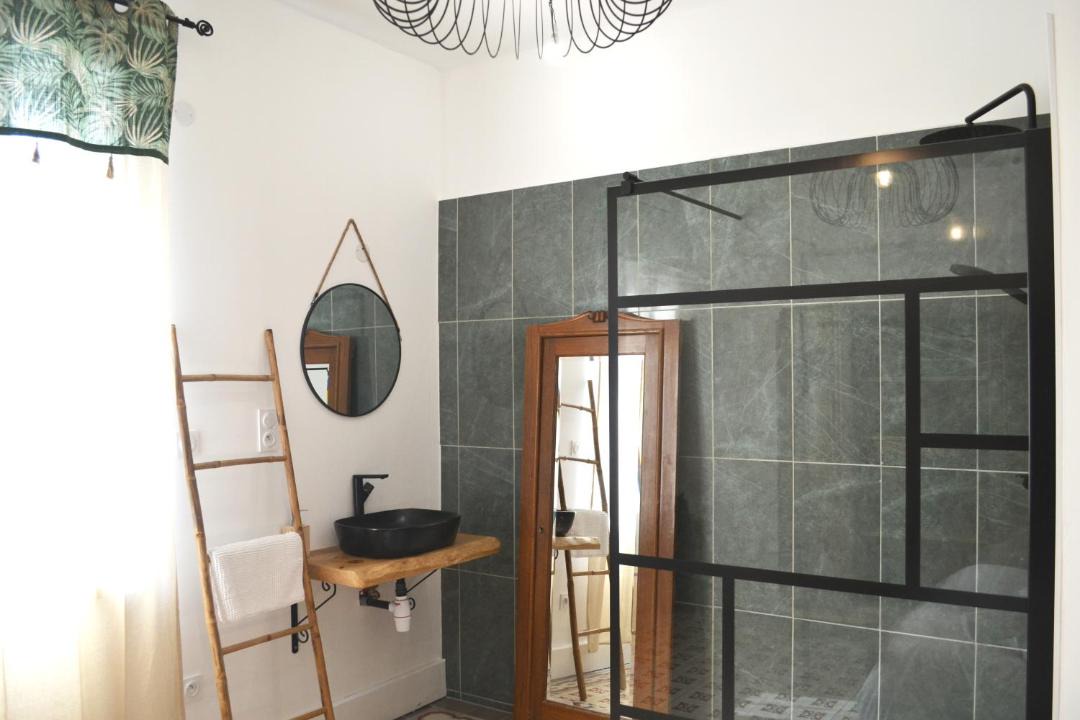 Photo of Bathroom in Orange