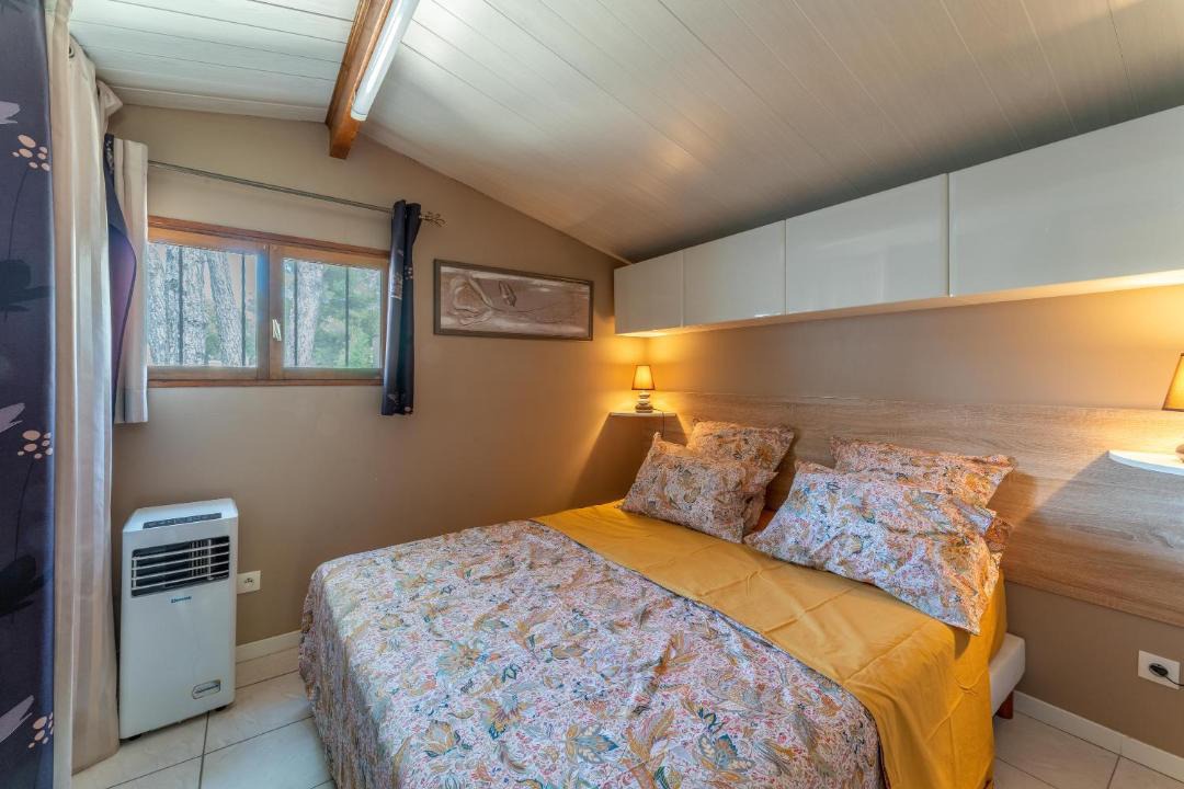 Photo of Bedroom in Venasque
