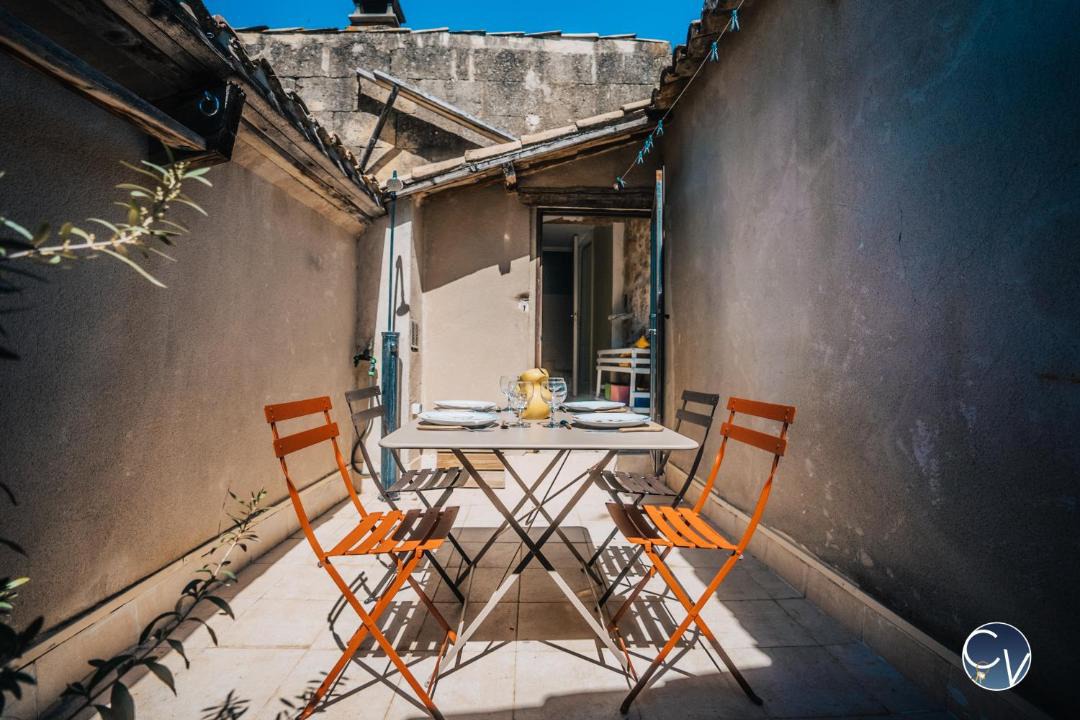 Photo of Patio Balcony in Vers-Pont-du-Gard