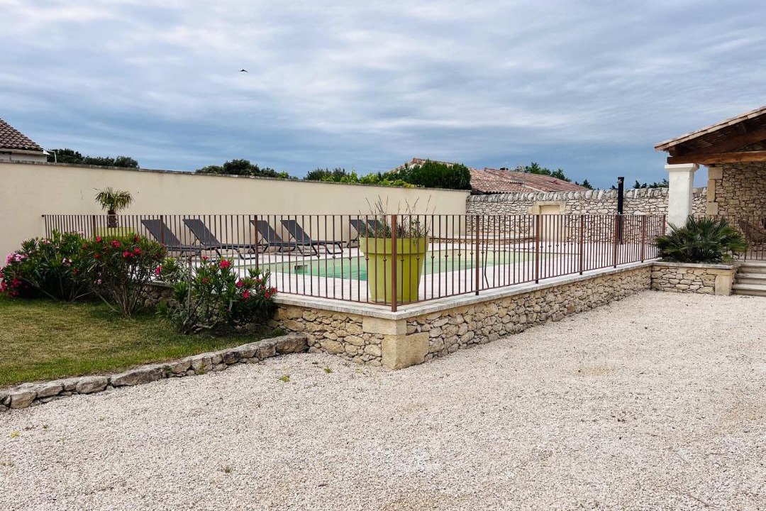 Photo of Buildings in Grillon