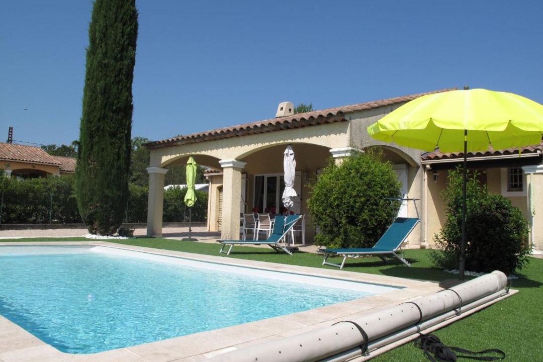 Photo of Others in Le Val