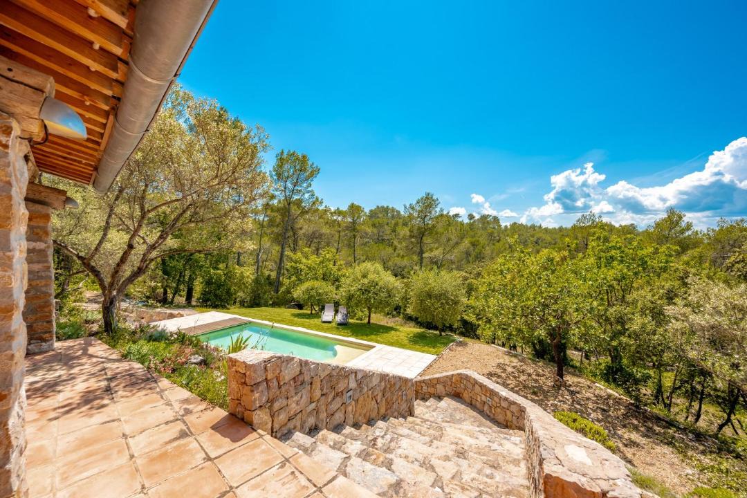 Photo of Outdoor in Entrecasteaux