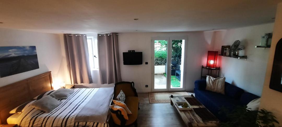 Photo of Bedroom in Arles