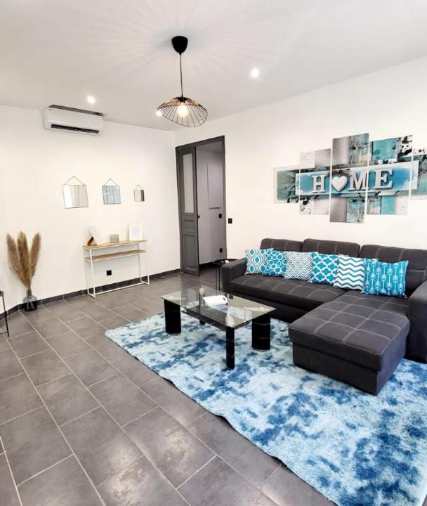 Photo of Livingroom in Noailles