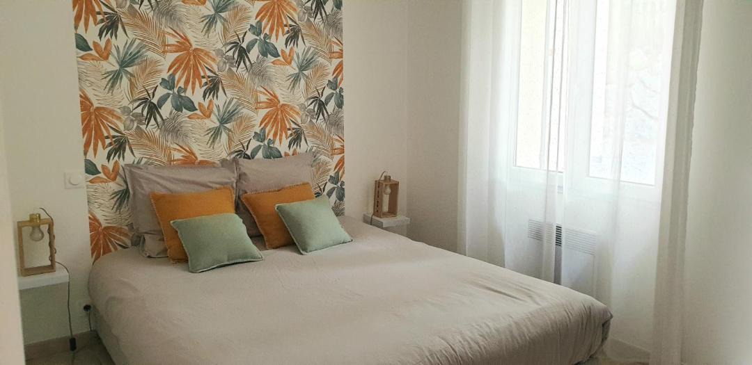 Photo of Bedroom in Pierrevert