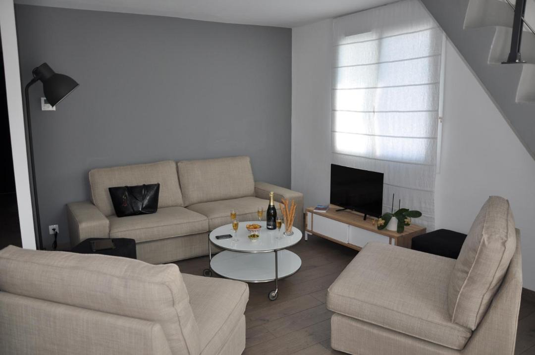 Photo of Livingroom in Arles
