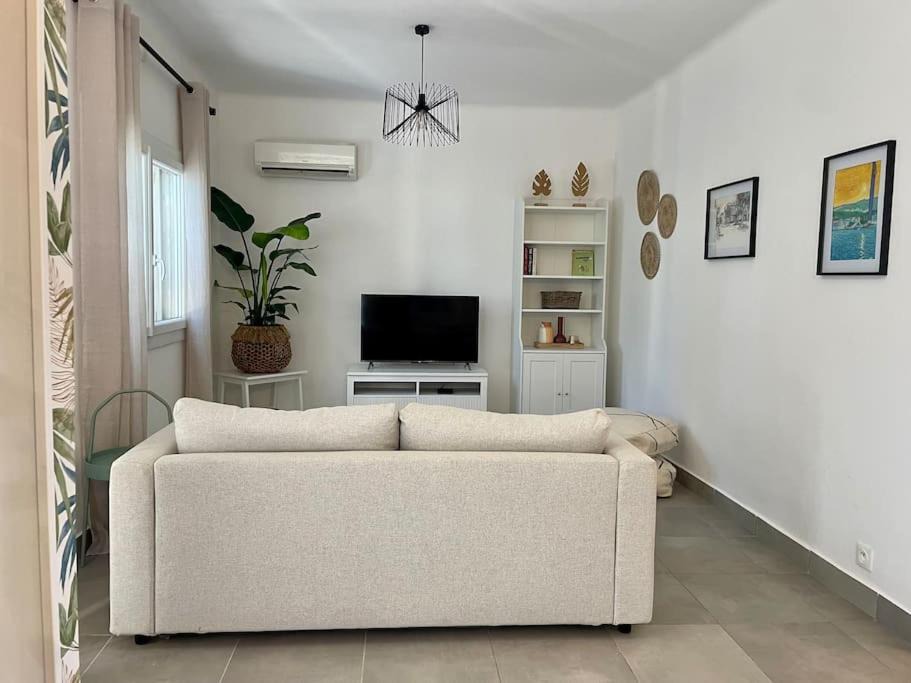 Photo of Livingroom in Fos-sur-Mer
