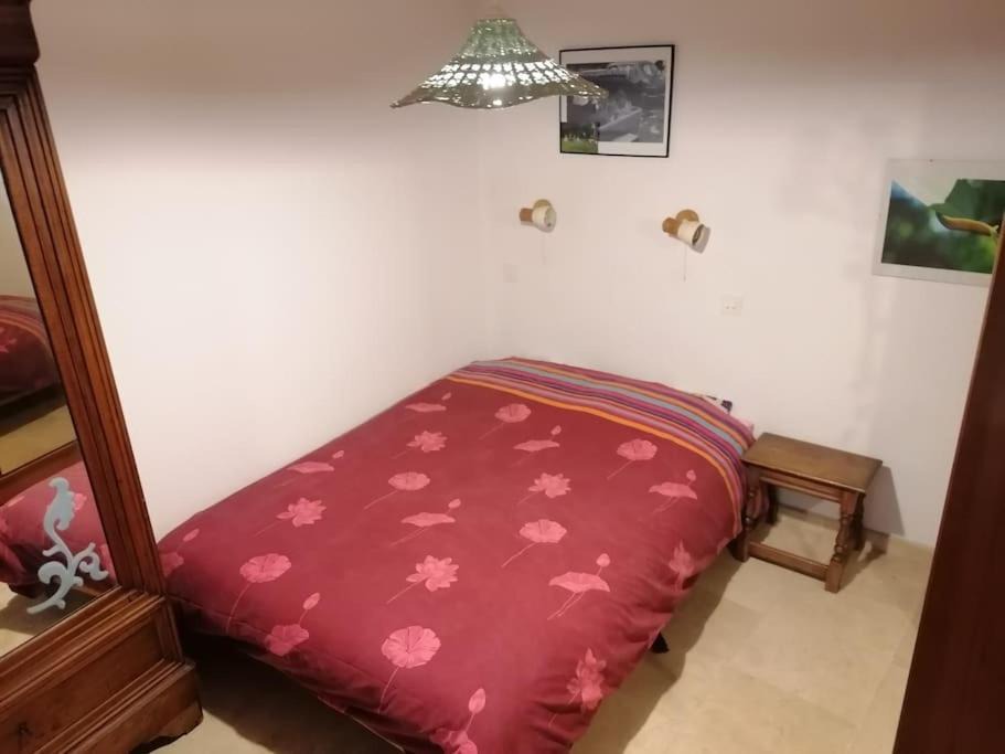 Photo of Bedroom in Bauduen