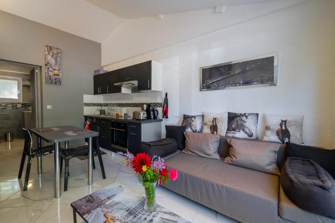 Photo of Livingroom in Saint-Cezaire-sur-Siagne