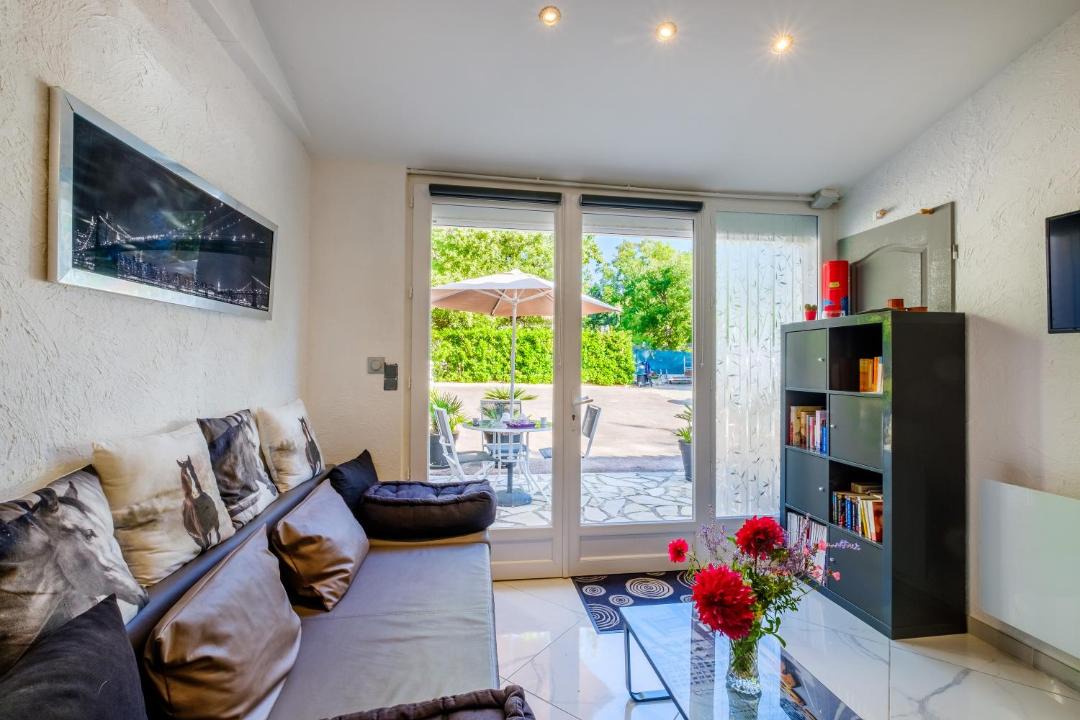Photo of Livingroom in Saint-Cezaire-sur-Siagne