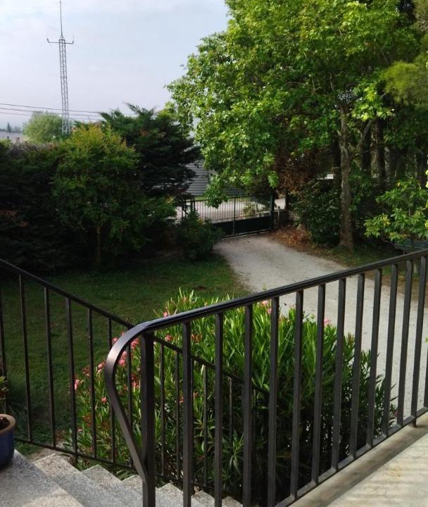 Photo of Others in Velleron