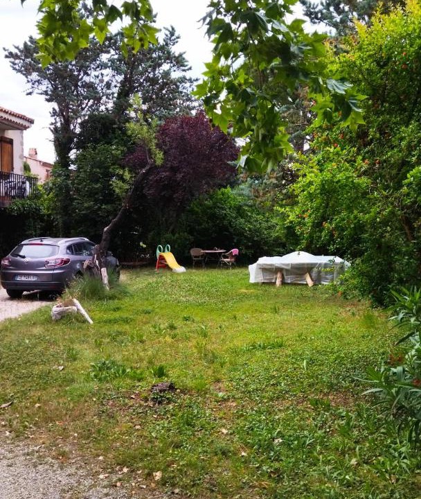 Photo of Others in Velleron