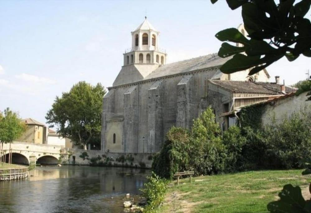 Photo of Buildings in Le Thor