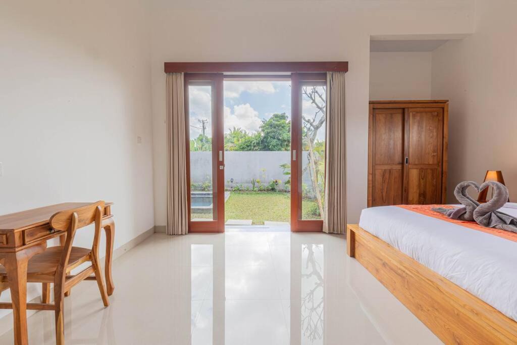 Photo of Bedroom in Singakerta