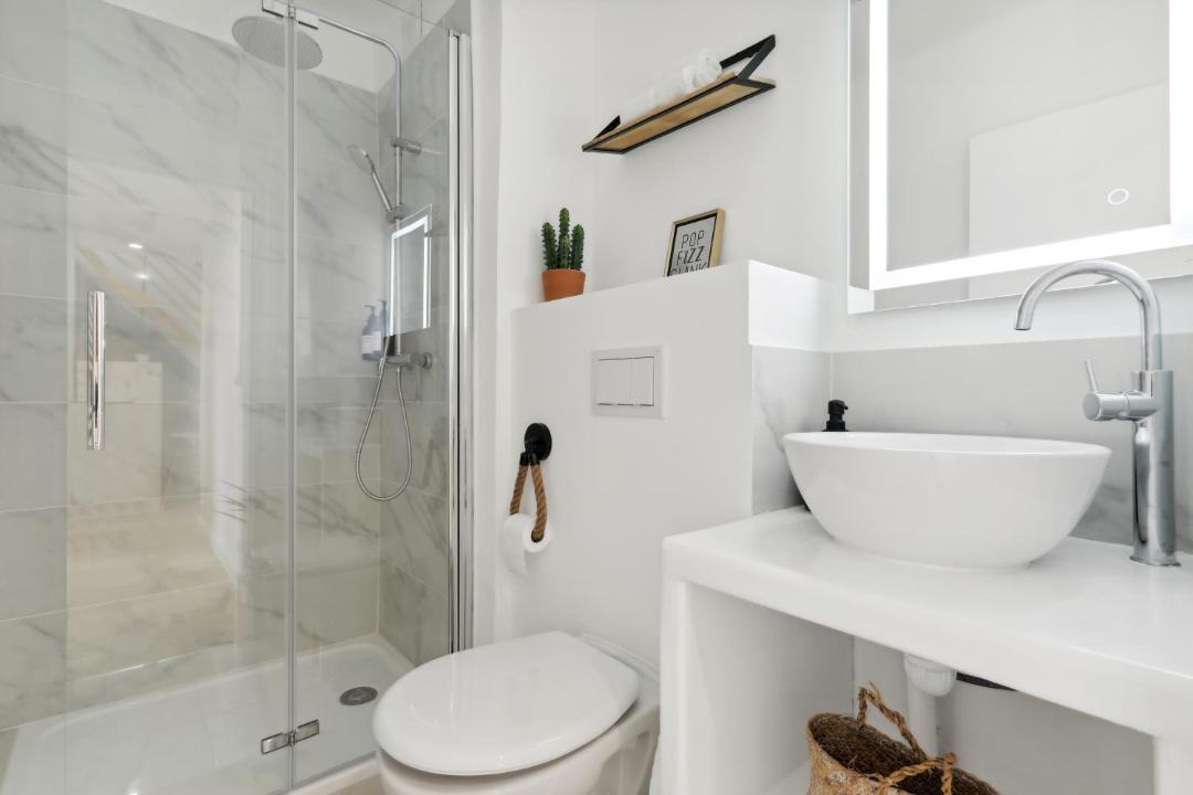 Photo of Bathroom in 4th Arrondissement
